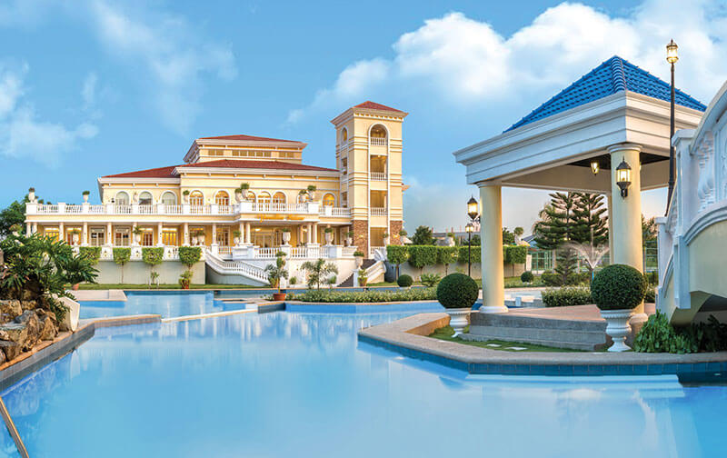 Versailles Alabang Amenities